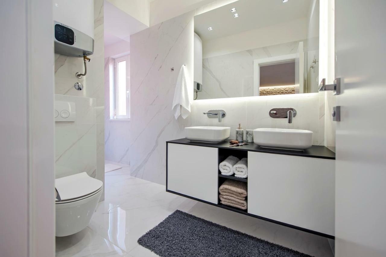 Apartments Vincero Rovinj Bagian luar foto